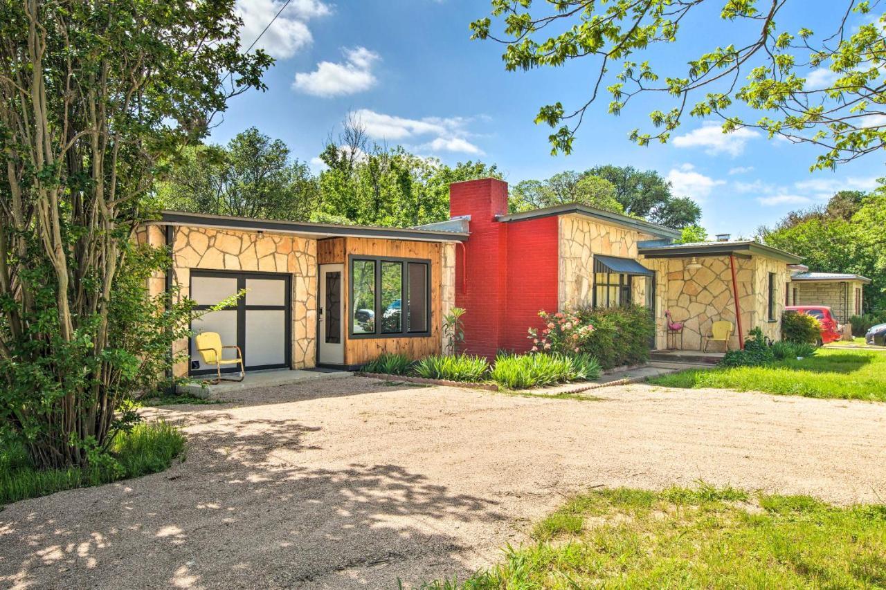 Remodeled Retro Home With Deck, Walk To Main Street! Blanco Exterior foto